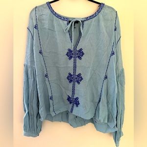 JCrew gauzy bohemian tunic. Blue with embroidered detail. Size 8